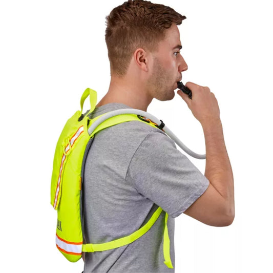 S-22069	 CAMELBAK® Hi-Vis Hydration Pack 2.5L – Insulated Hands-Free Water Backpack (Lime)